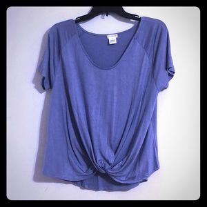 Super soft tee w/gathered front